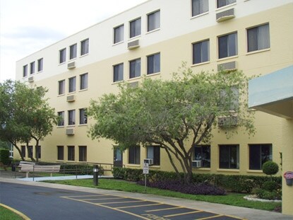 Manhattan Place Apartments Tampa Fl Primary Photo Manhattan Place Apartments