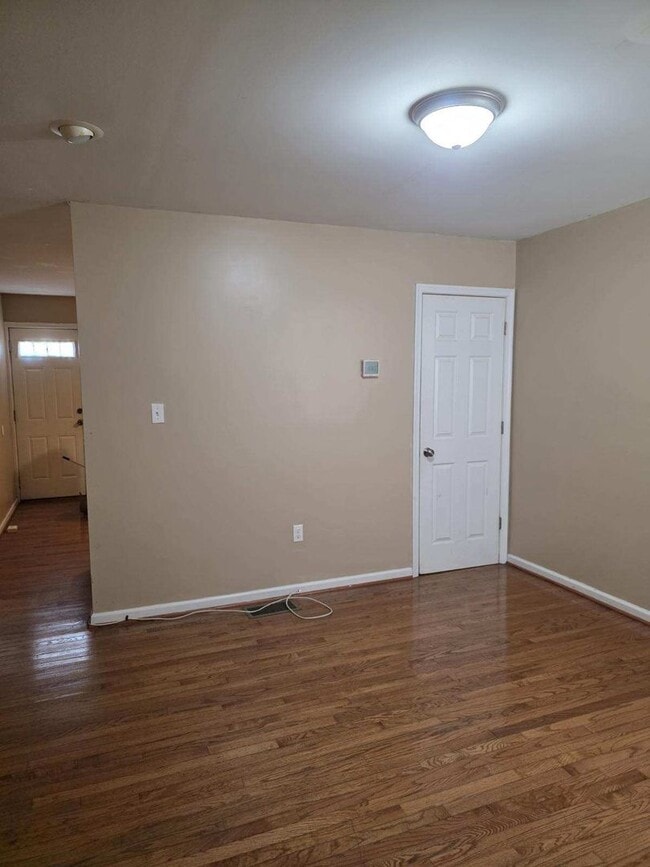 Photo - Wilmington Rowhome - Hedgeville Area