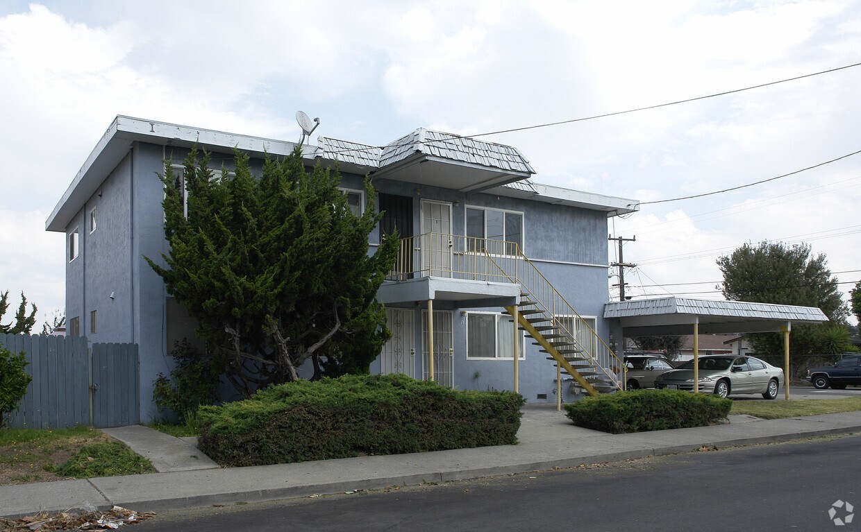 Building Photo - 2801 11th St