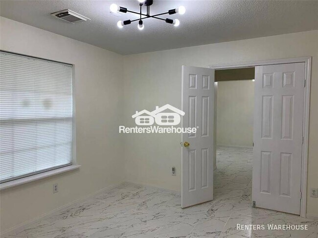 Foto del edificio - This move-in ready rental home features 3 ...