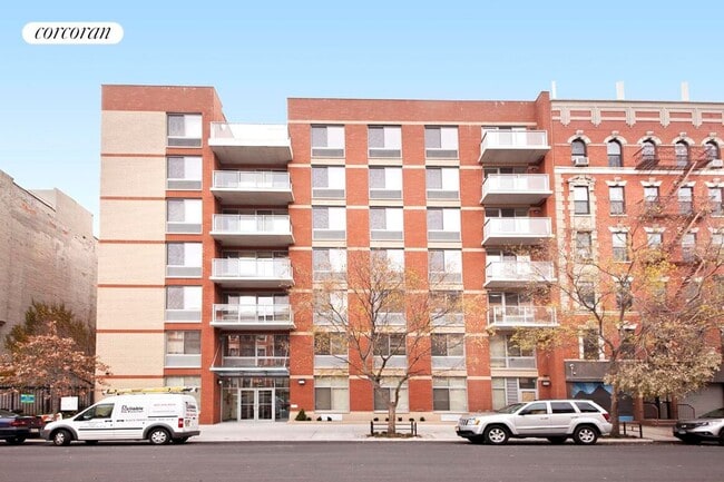 Foto del edificio - 324 Pleasant Ave