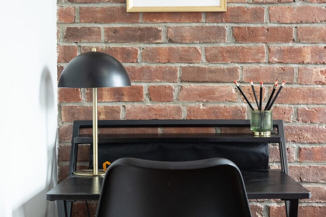 Foto del edificio - 689 10th Ave