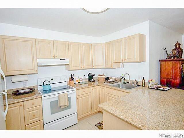 Building Photo - 1322 Lunalilo St