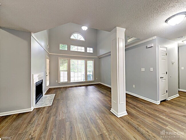 Building Photo - 5704 Ebley Ln