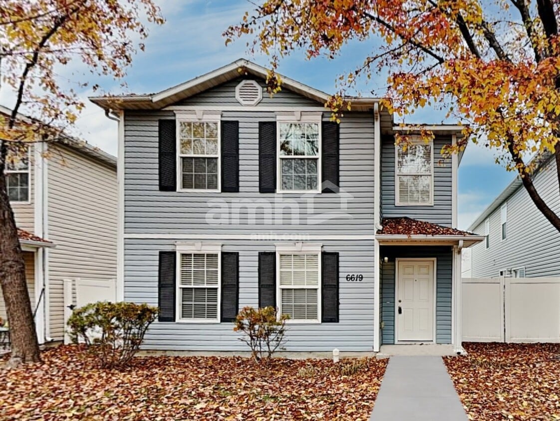 Foto principal - 6619 S Covewood Way