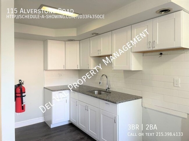 Building Photo - Renovated 3-Bdrm Brick Row Home For Rent N...