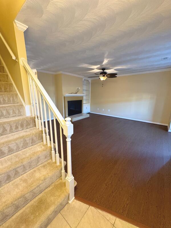 Building Photo - 1363 Battleford Dr