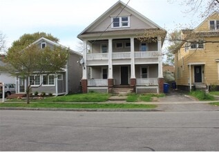 Building Photo - 118 Gregory St
