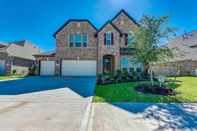 Building Photo - 2407 Flowering Brook Ln