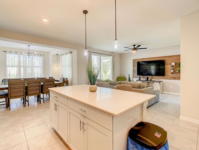 Building Photo - 4741 Clock Tower Dr