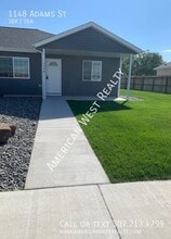 Building Photo - 1148 Adams St