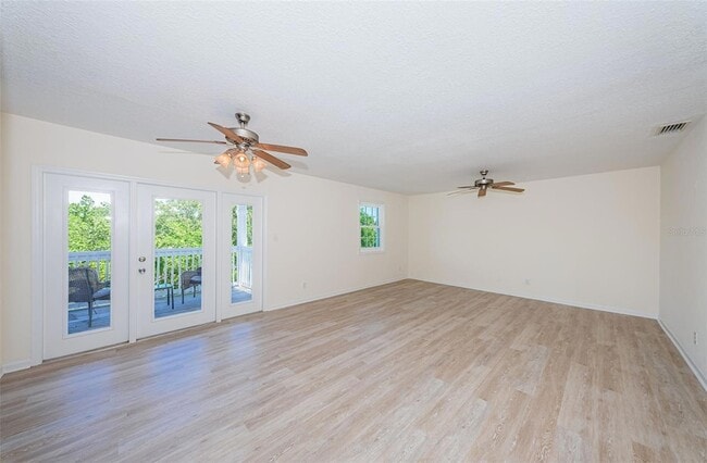 Building Photo - 251 Pompano Dr SE