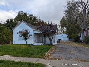 Building Photo - 1195 Iola Ave