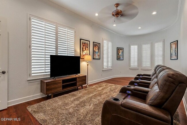 Building Photo - 6528 Calle Placido Dr