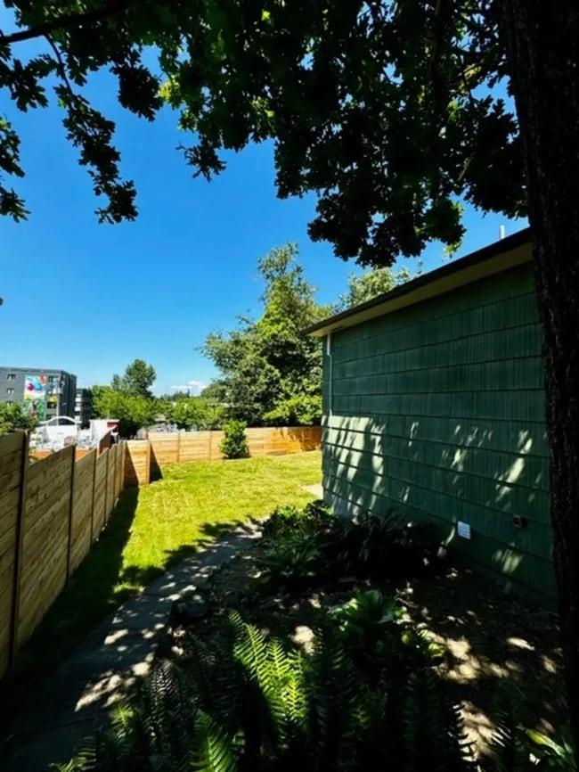 Fenced Backyard - 5412 S Fletcher St