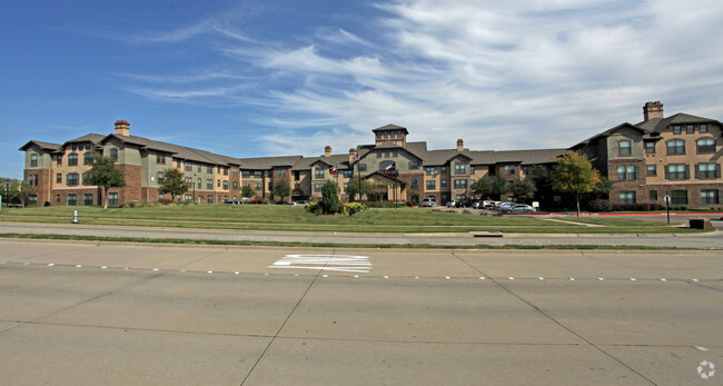 Evergreen Apartments Keller