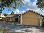 Foto principal - 8340 NW 51st St