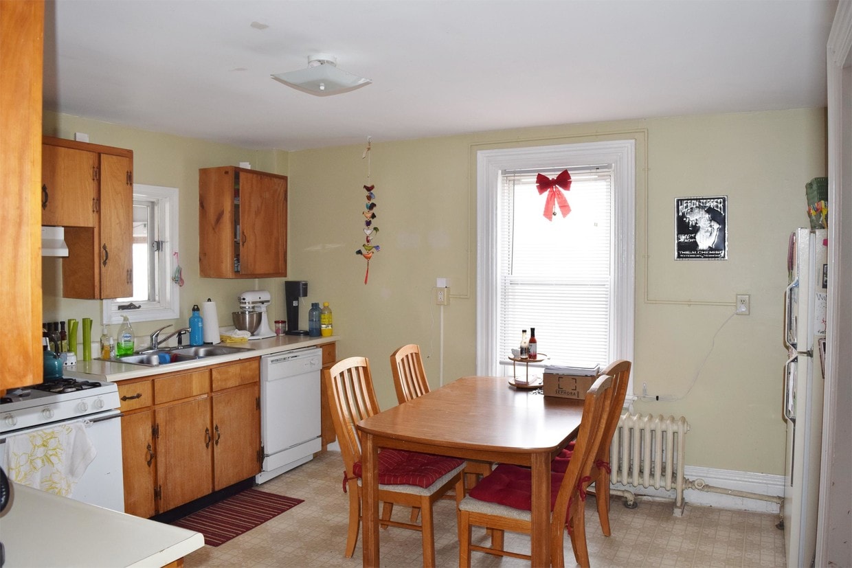 Primary Photo - 311 S Union St