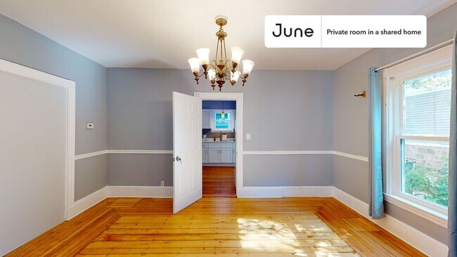 Foto del edificio - Room in Shared 7 bed/2 bath home in Allston