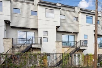 Building Photo - 4721 Caroline St