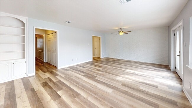 Building Photo - 14147 Misty Meadow Ln