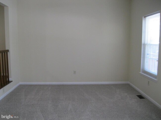 Foto del edificio - 8171 Fenwick Ct