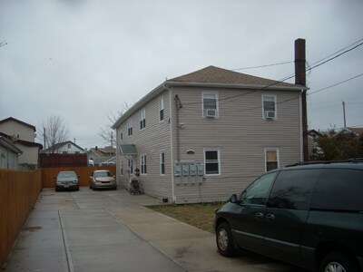 Foto del edificio - 3-35 Beach 87th St