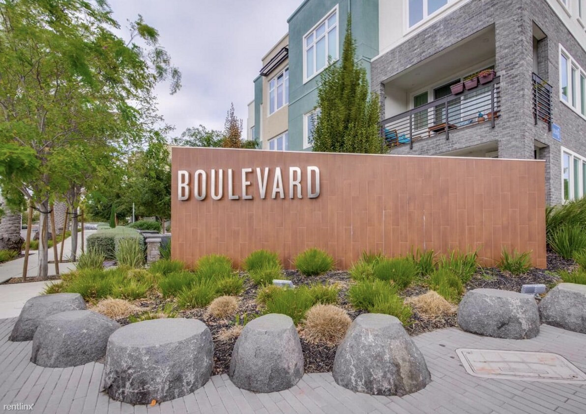Foto principal - 3 br, 3 bath Townhome - 5721 Dublin Boulevard