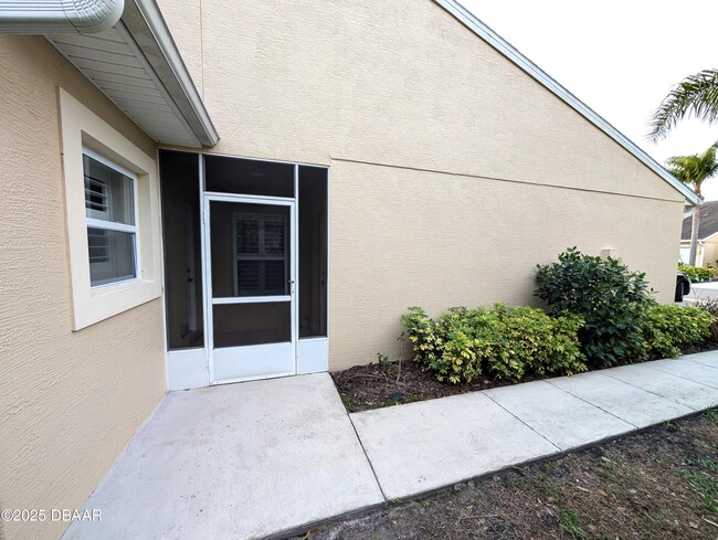 Building Photo - 2299 Hawks Cove Cir