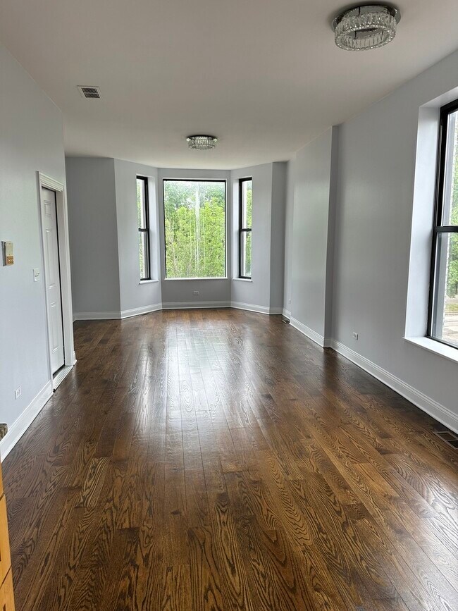 Foto del edificio - 6028 S Wabash Ave