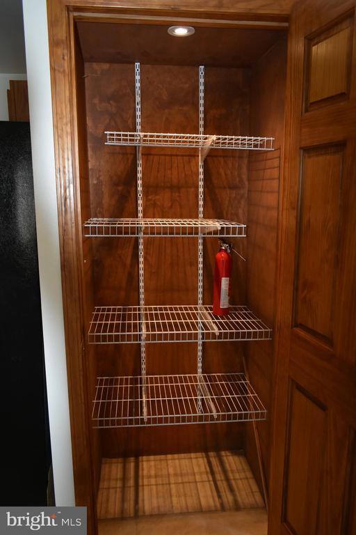 228 N Centre Ave Unit 1, Leesport, PA 19533 Room for Rent in Leesport