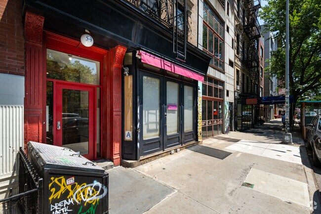 Building Photo - 54 E First St