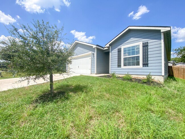 Foto del edificio - 3 br, 2 bath House - 3431 Southton view