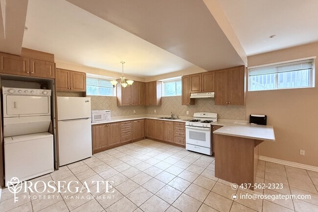 Building Photo - Newly Renovated 1-Bedroom Apartment in Ric...