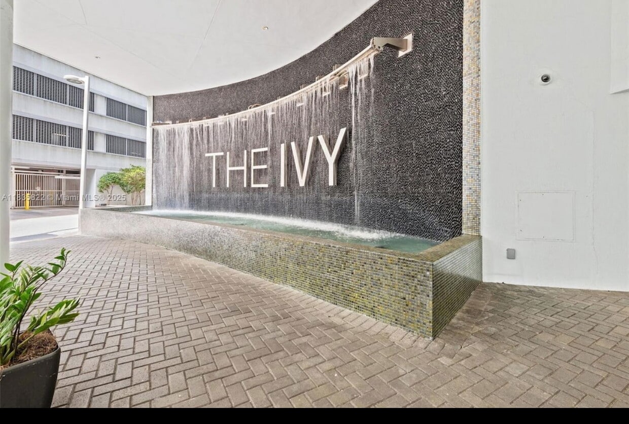 Photo - 90 Southwest 3rd Street Apt #2406, Miami, FL 33130 - 2 BR 2 BA condo