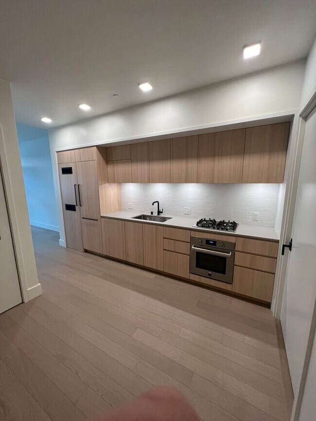 Foto del edificio - DOGPATCH MODERN LUXURY Jr 1BR 1BA CONDO, R...