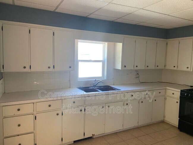 Foto del edificio - 102 SW 5th St