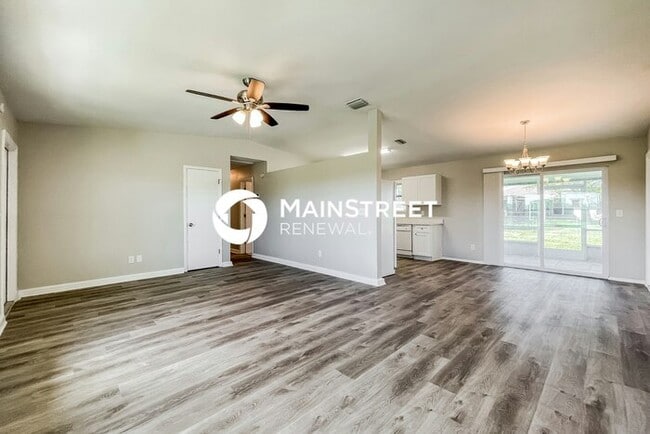 Building Photo - 3 Bedroom Pet-Friendly Home in Cape Coral,...