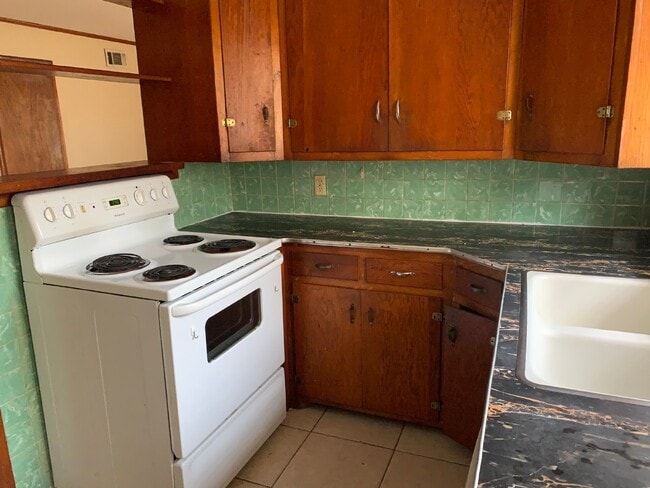 Building Photo - Charming 2 Bed Apartment with Spacious Layout in Jonesboro, AR!