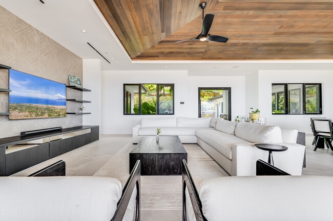 Building Photo - 16 Kumu Niu Pl