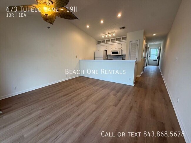 Foto del edificio - 673 Tupelo Ln