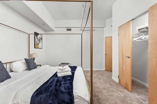 Foto del edificio - 125 W Market St