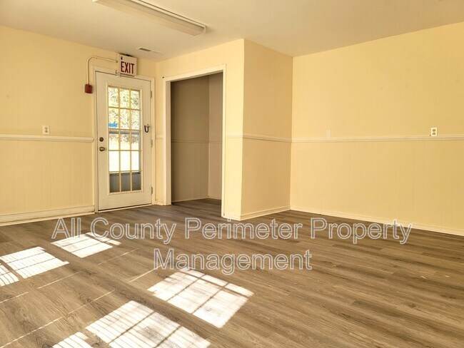 Building Photo - 7410 Union Grove Rd