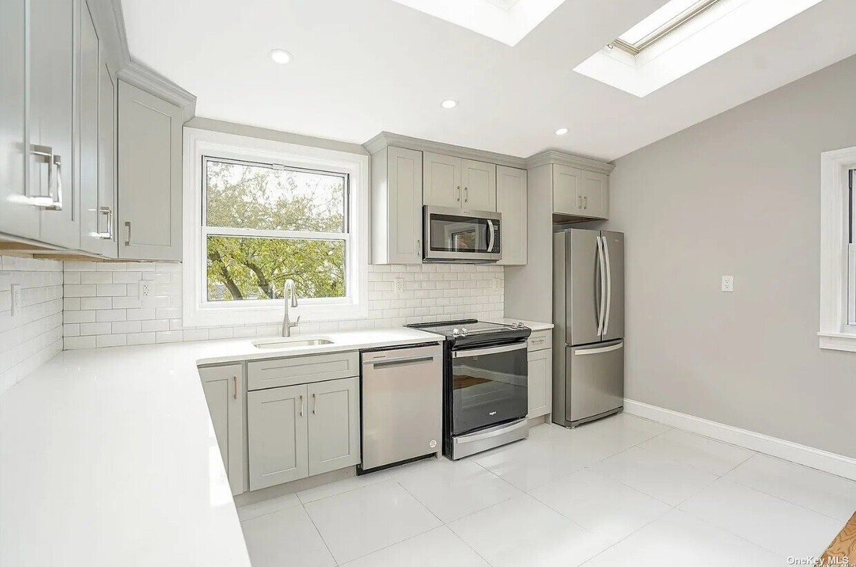 24328 Caney Rd Unit 2, Rosedale, NY 11422 Apartments in Rosedale, NY