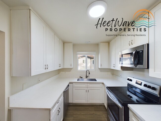 Building Photo - Coming soon!! 2 Bed 2 Bath apartment in El Cajon