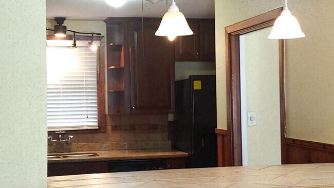 Foto del edificio - 19 Lyncrest Dr