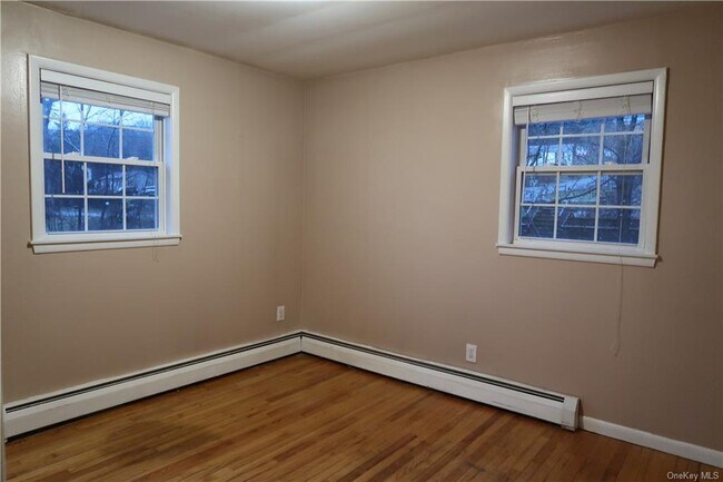 Building Photo - 62 Orchard Lake Dr