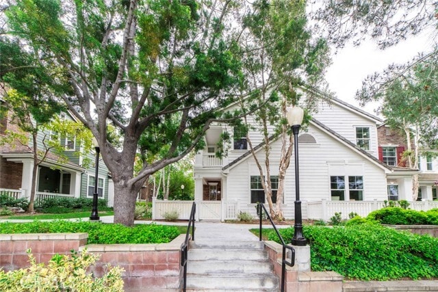 Primary Photo - 127 Sklar St