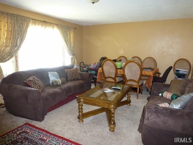 Foto del edificio - 2117 N Salisbury St