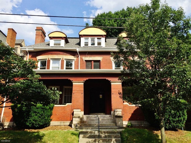 Building Photo - 351 S Fairmount St